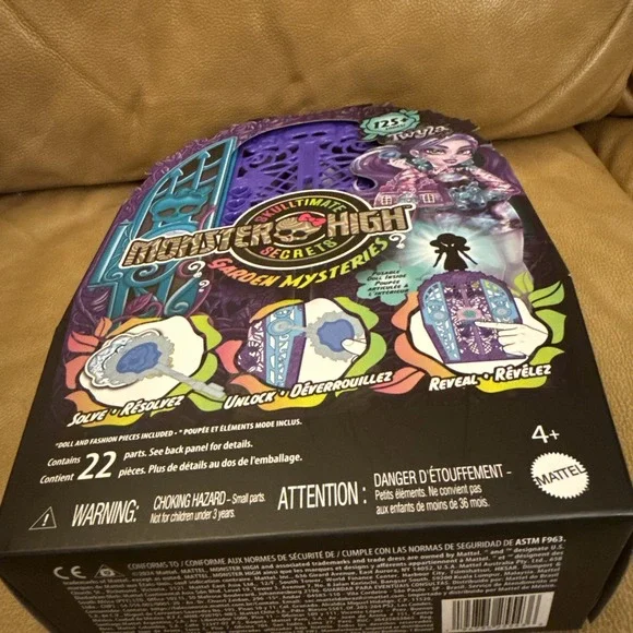 Monster High Skulltimate Secrets Garden Mysteries TWYLA Fashion Doll Halloween - Picture 8 of 8